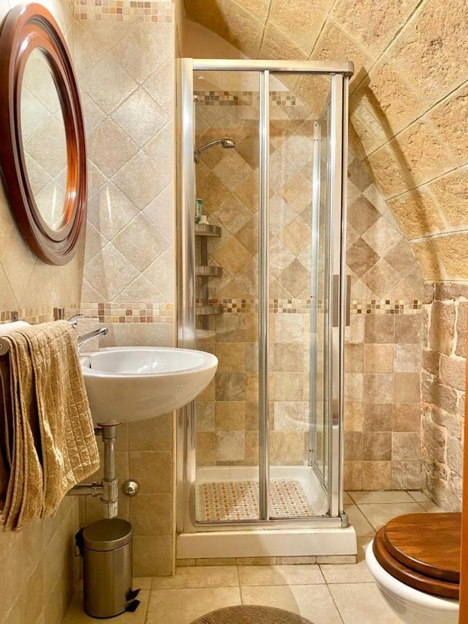 Suite Arco 166 Stanza Privata Trani Extérieur photo